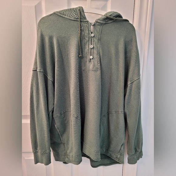 Aerie Green Oversized Hoodie Size Medium - Picture 1 of 5